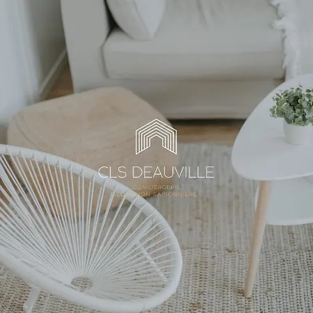 Le Jardin Des Planches Cls Deauville Appartamento